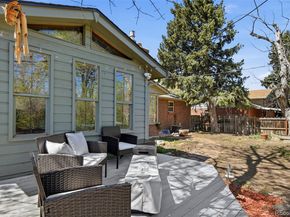 424 S Uvalda Circle, Aurora CO 80012