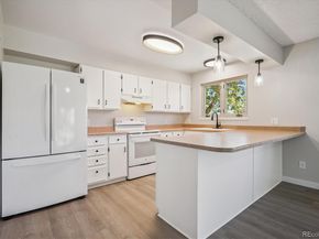 1048 S Alkire Street, Lakewood CO 80228