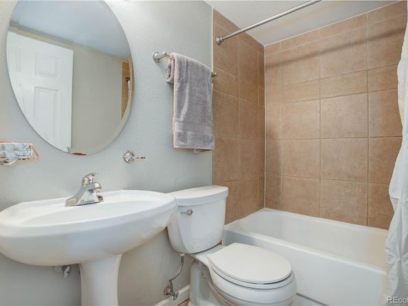 909 N Logan Street 1B, Denver CO 80203