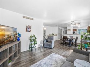1960 Espana Way, Aurora CO 80011