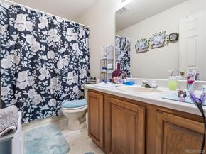 1960 Espana Way, Aurora CO 80011