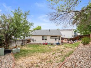 1960 Espana Way, Aurora CO 80011
