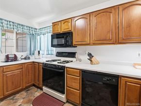1960 Espana Way, Aurora CO 80011
