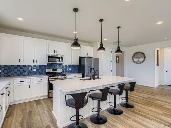 9095 Uravan Court, Commerce City CO 80022