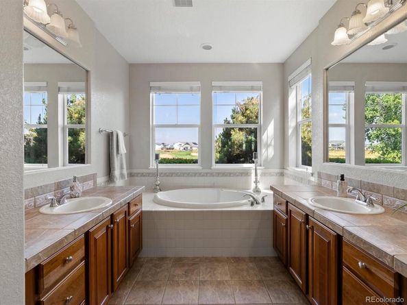 10671 Nucla Court, Commerce City CO 80022