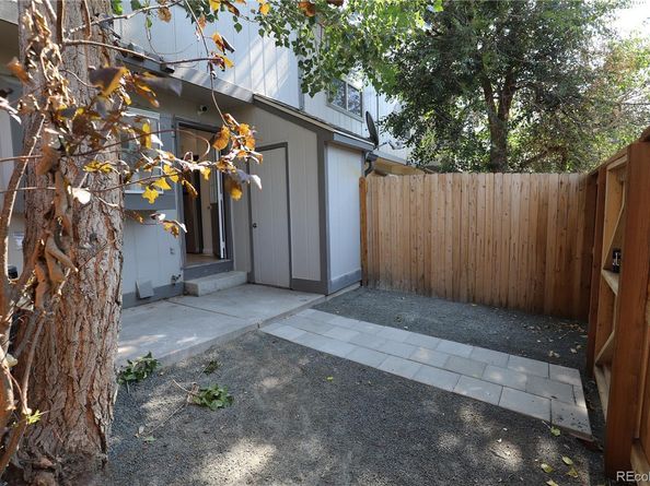 16932 E Chenango Avenue B, Aurora CO 80015