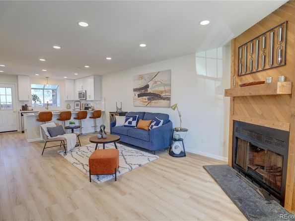16932 E Chenango Avenue B, Aurora CO 80015