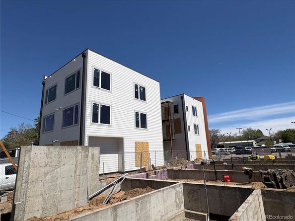 2479 S Broadway, Denver CO 80210