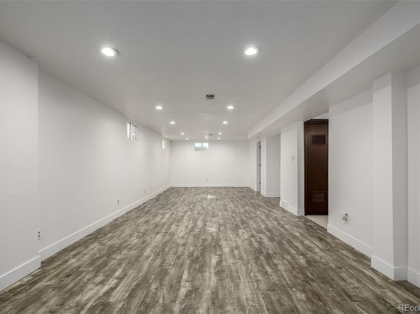 11087 Montview Boulevard, Aurora CO 80010
