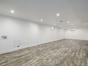11087 Montview Boulevard, Aurora CO 80010