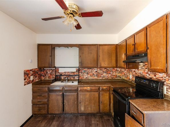 14955 Robins Drive, Denver CO 80239