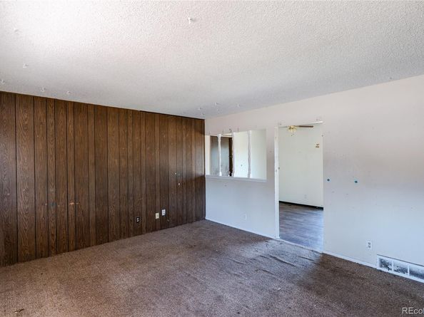14955 Robins Drive, Denver CO 80239