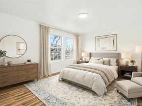 141 Oakland Court, Aurora CO 80011