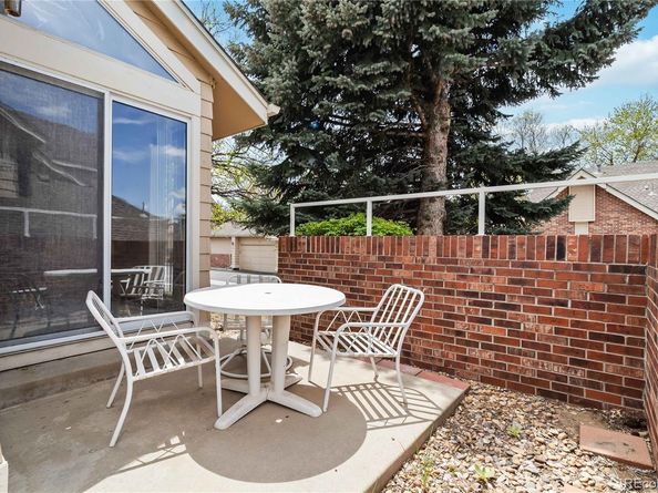 2136 S Scranton Way, Aurora CO 80014