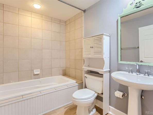 1630 N Clarkson Street 204, Denver CO 80218
