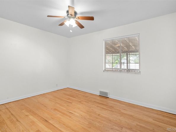 945 Paris Street, Aurora CO 80010