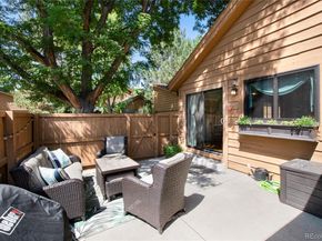 46 S Eagle Circle, Aurora CO 80012