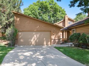 46 S Eagle Circle, Aurora CO 80012