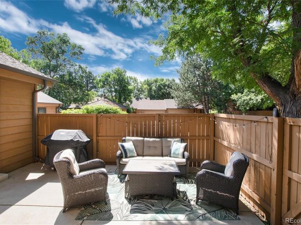 46 S Eagle Circle, Aurora CO 80012
