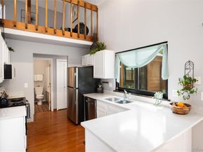 46 S Eagle Circle, Aurora CO 80012