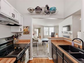 6705 S Field Street 827, Littleton CO 80128