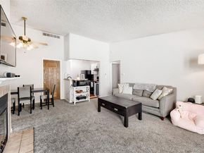 6705 S Field Street 827, Littleton CO 80128