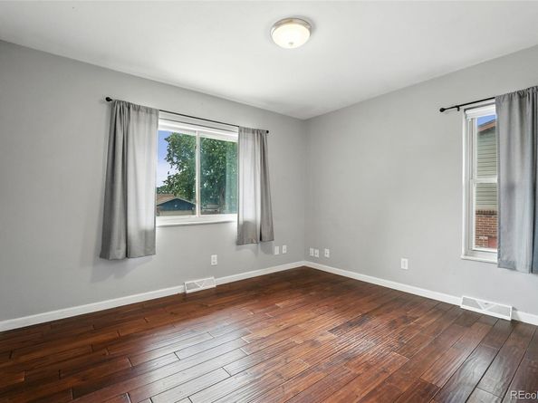 2039 S Xenophon Street, Lakewood CO 80228