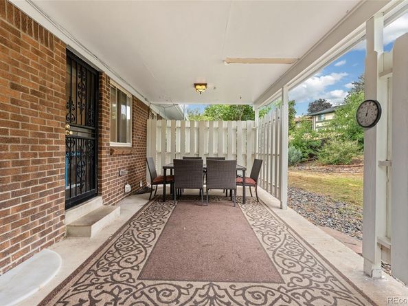 2039 S Xenophon Street, Lakewood CO 80228