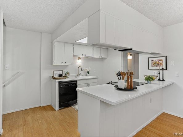 1925 S Peoria Street, Aurora CO 80014