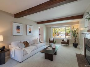 1061 E Briarwood Circle N, Centennial CO 80122