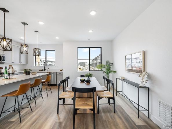 2076 S Holly Street 3, Denver CO 80222