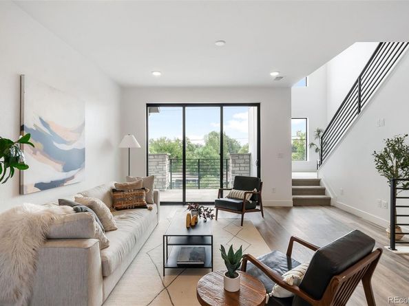 2076 S Holly Street 3, Denver CO 80222