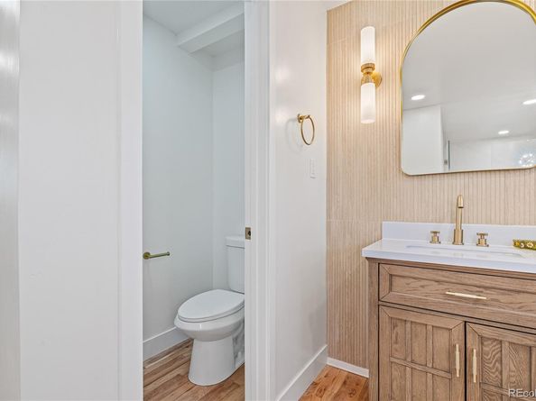 453 S Oneida Way, Denver CO 80224