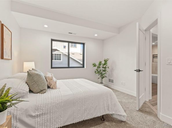 1715 Grove Street, Denver CO 80204