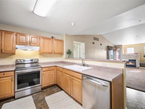5667 S Urban Street 304, Littleton CO 80127