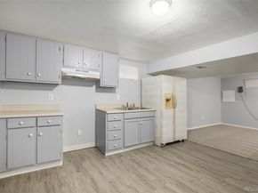 15552 E Temple Place, Aurora CO 80015