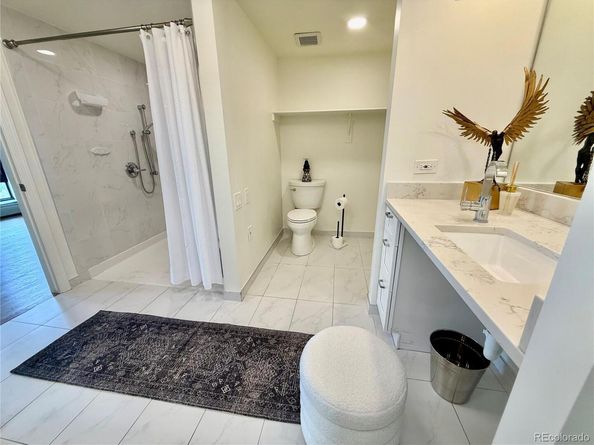 3131 E Alameda Avenue 1006, Denver CO 80209