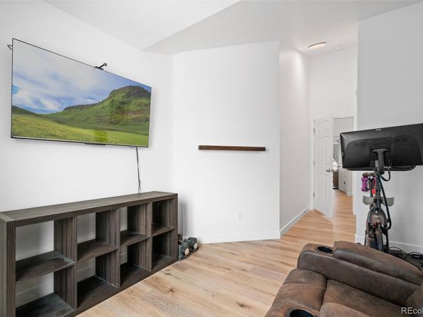 9602 W Chatfield Avenue E, Littleton CO 80128