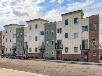 1280 E Hampden