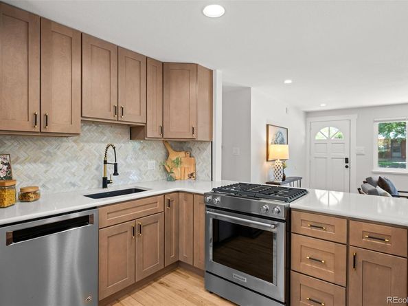 5475 S Lakeview Street, Littleton CO 80120