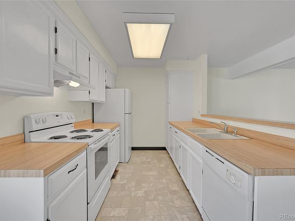 2811 W Long Drive B, Littleton CO 80120
