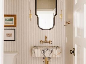 Undisclosed Address #8046099, Denver CO 80220