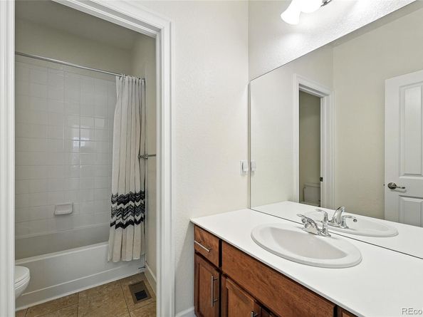 5207 Clinton Street, Denver CO 80238