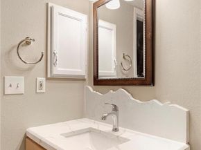 931 S Zeno Way 106, Aurora CO 80017