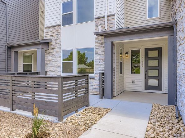 2475 W 69th Place, Denver CO 80221