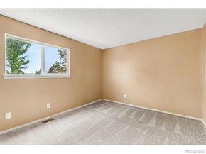2220 S Jasper Way B, Aurora CO 80013