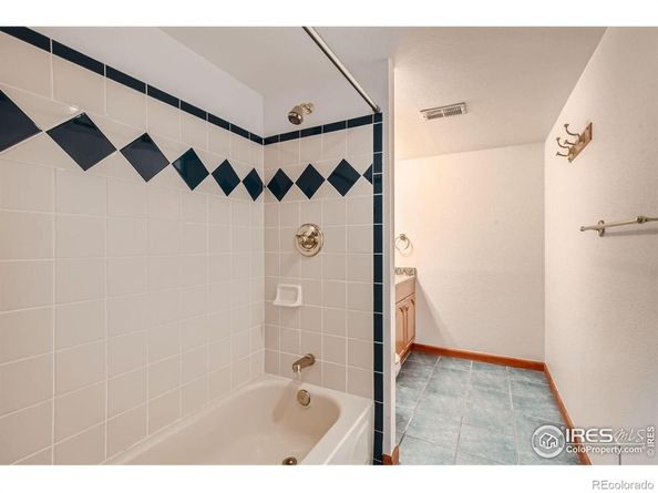 132 Skyview Court, Louisville CO 80027