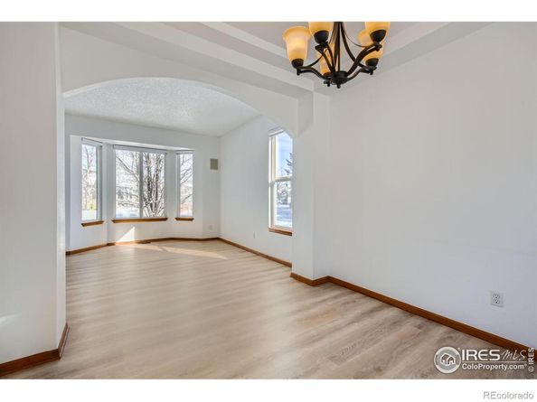 132 Skyview Court, Louisville CO 80027