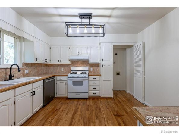1545 Drake Street, Longmont CO 80503