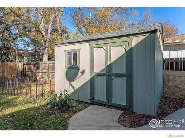 11921 W 70th Place, Arvada CO 80004
